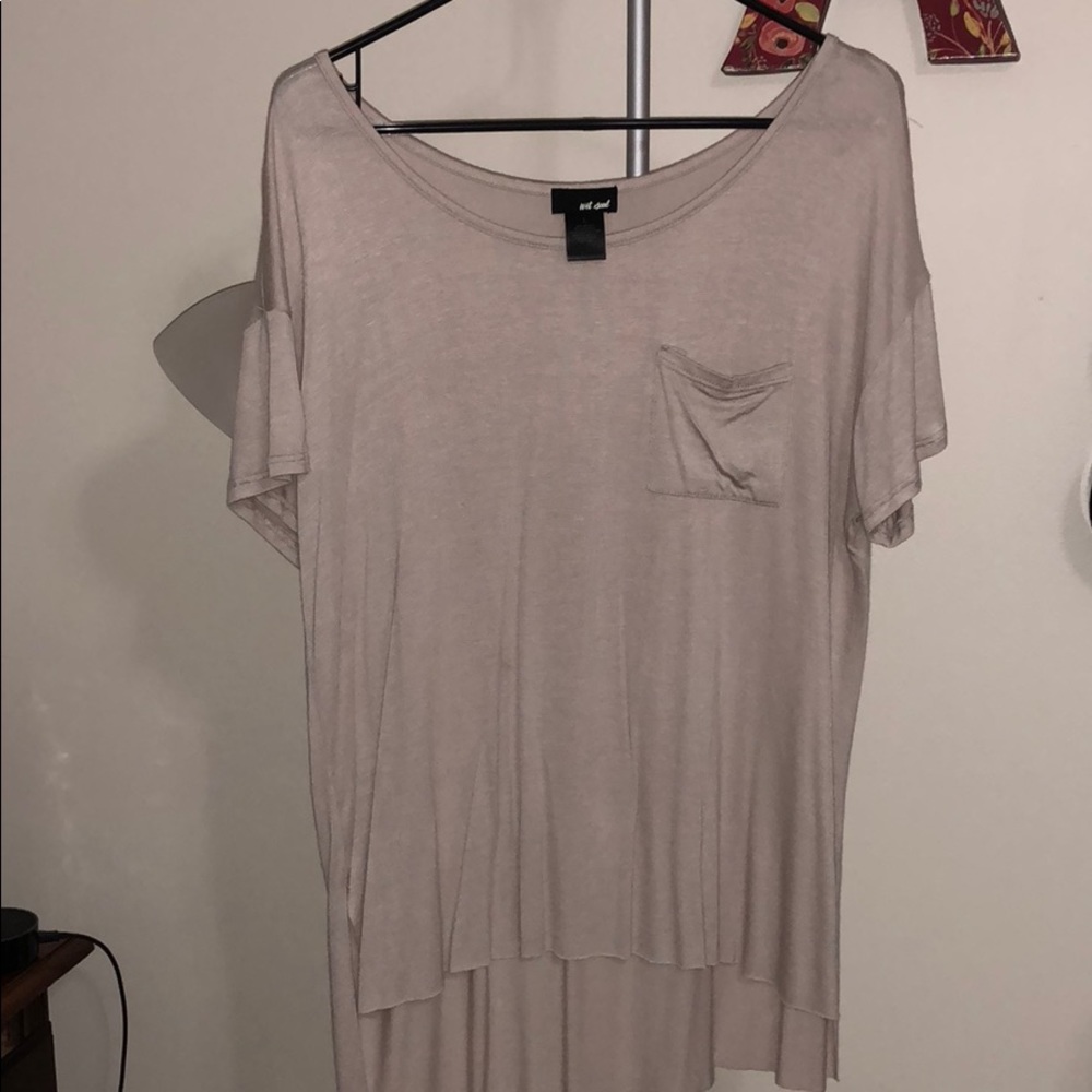 Beige tunic tee with pocket